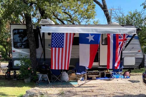 Fly Breeze 3x5 Foot Hawaii State Flag photo review