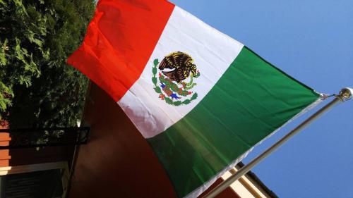 Fly Breeze Mexico Flag 3x5 Foot photo review