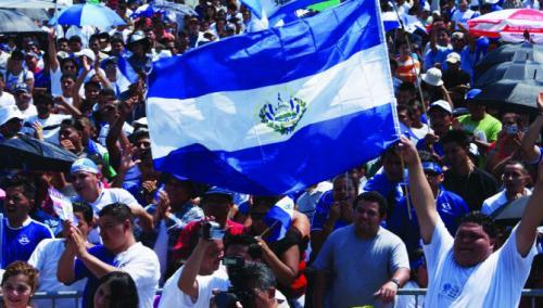 Fly Breeze 3x5 Foot Salvador Flag photo review