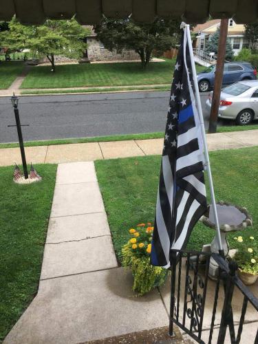 Fly Breeze 3x5 foot Thin Blue Line USA Flag photo review