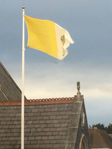 Fly Breeze Vatican City Flag 3x5 Foot photo review