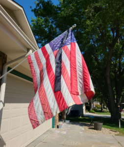 Mourning Flag Streamer photo review