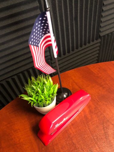 USA Deluxe Desk Flag Set photo review