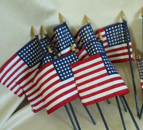 American USA 30" Long Wooden Stick Flags (Gravemarker) - 12x18 Inch (Pack of 12) photo review