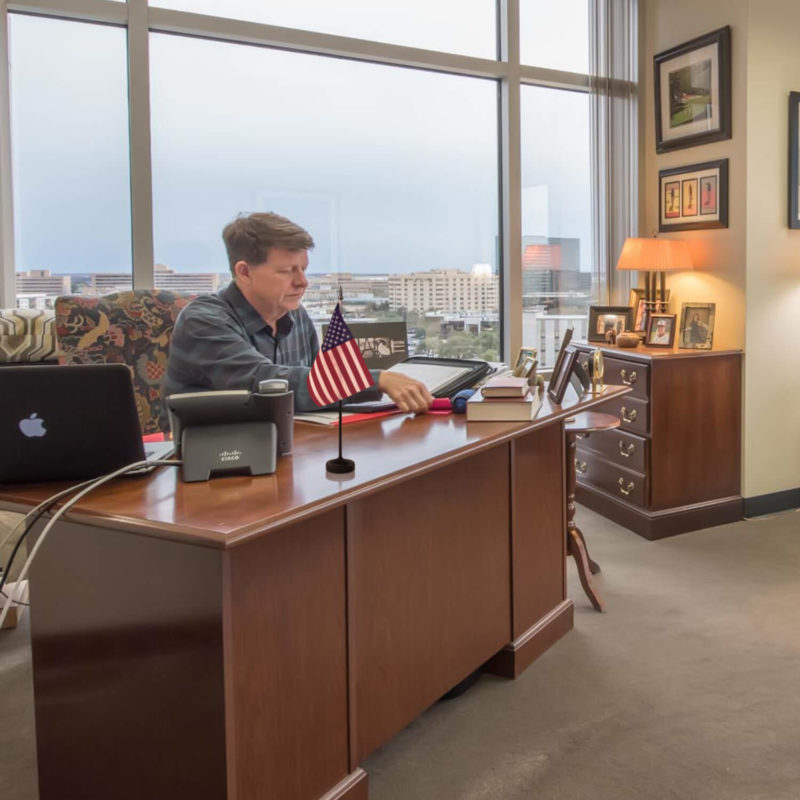 USA Deluxe Desk Flag Set - Image 6