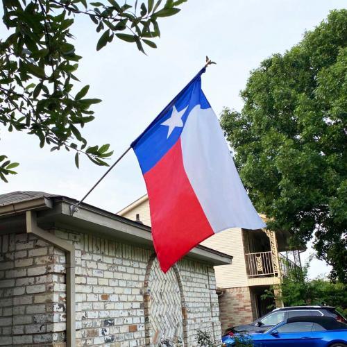 Fly Breeze Texas State Flag photo review