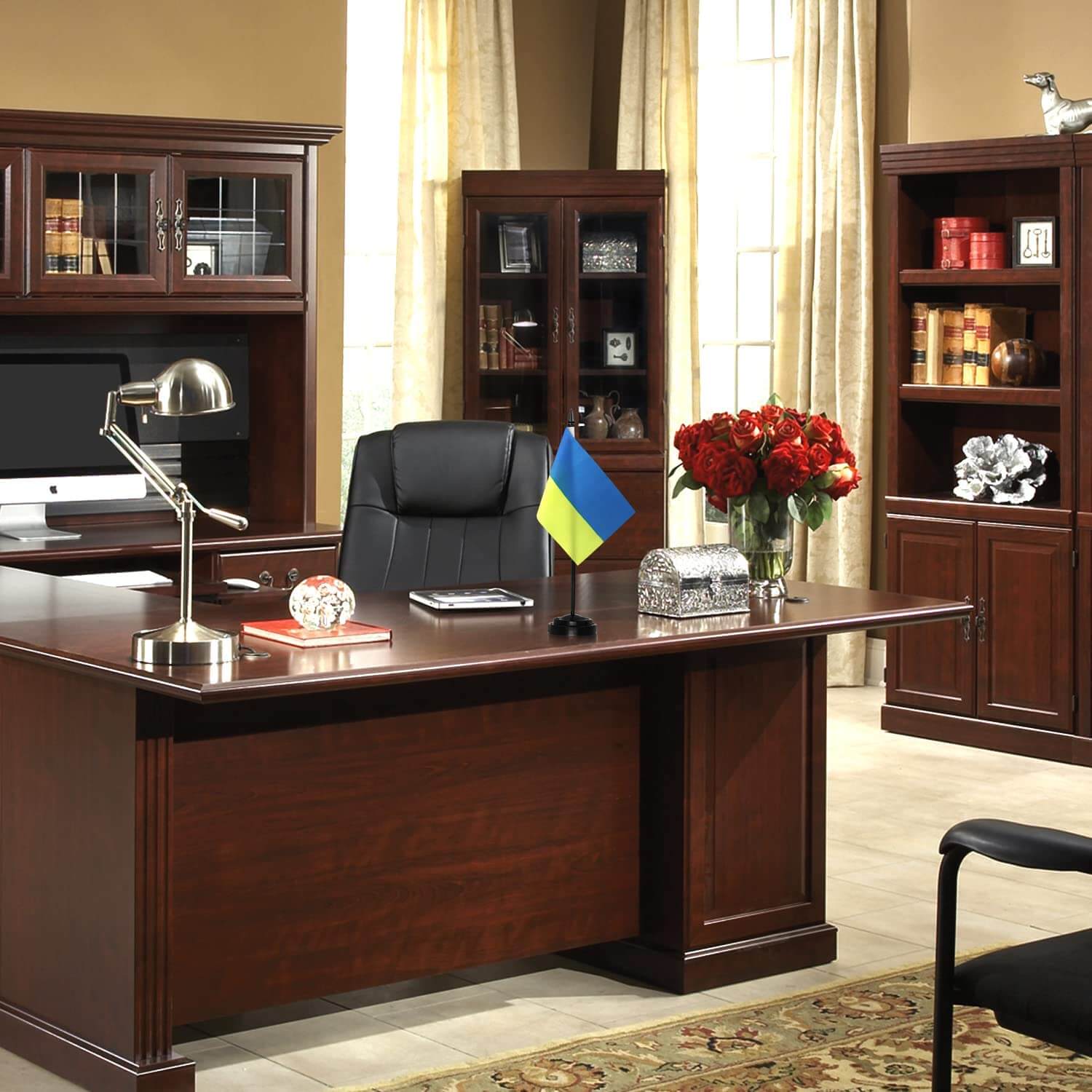 Ukraine Deluxe Desk Flag Set - 6 x 4 Inch - Image 5