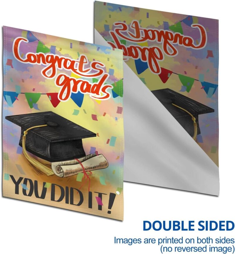 Congrats Grads Garden Flag